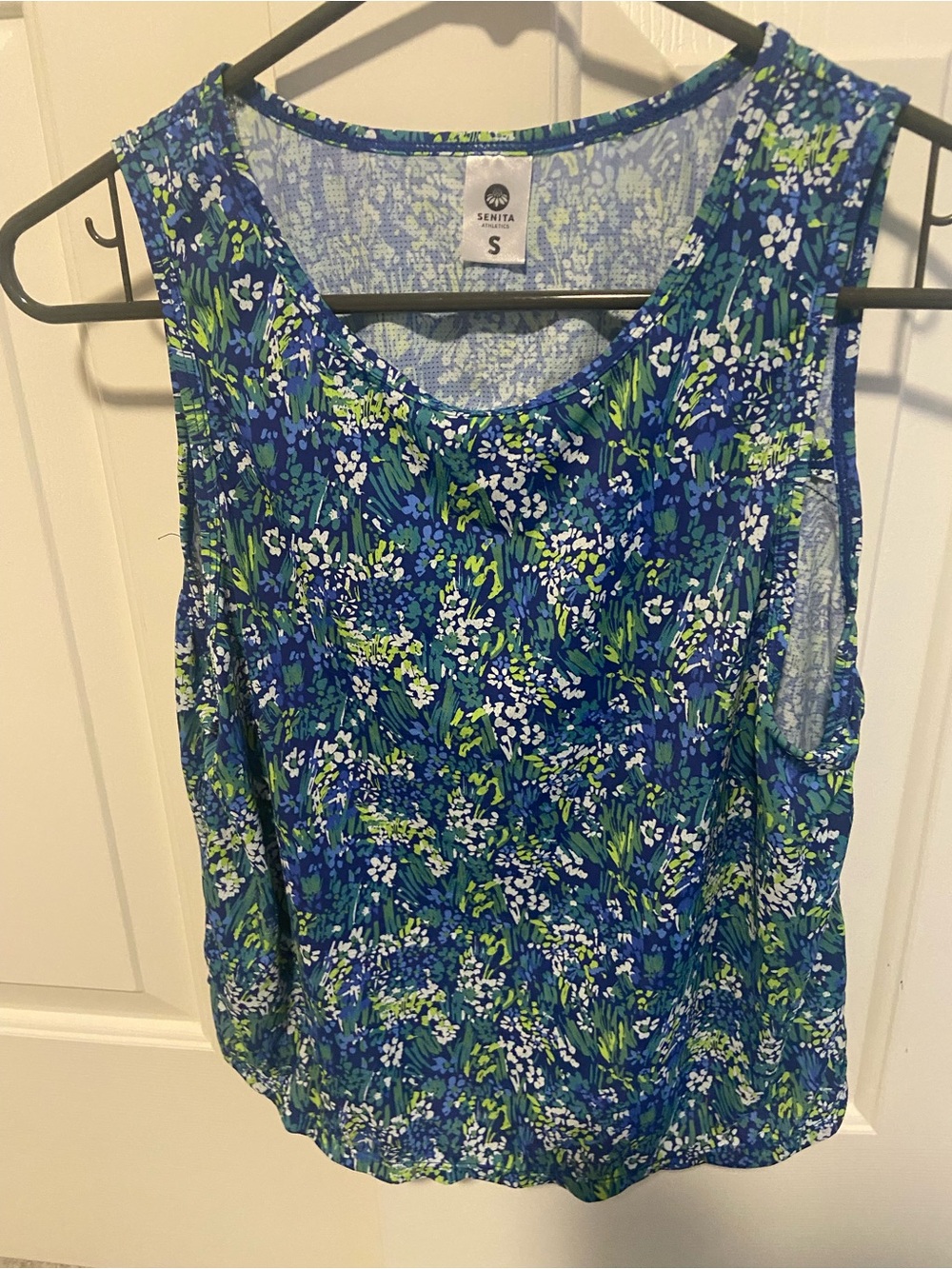 Senita Athletics Blue & Green Floral breathtech tank